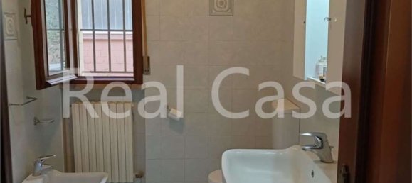 730m² Warehouse in Modena, Italy No. 222600 5