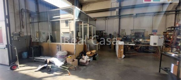 730m² Warehouse in Modena, Italy No. 222600 65