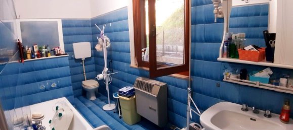 3 rooms Apartment in Borgo Mantovano, Italy No. 81392 2