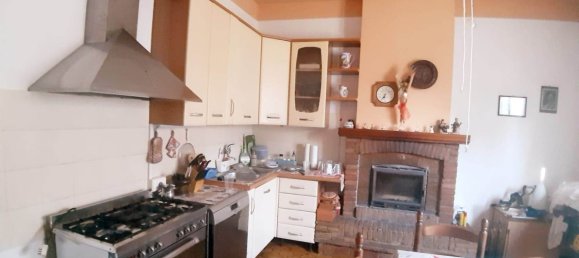 3 rooms Apartment in Borgo Mantovano, Italy No. 81392 14