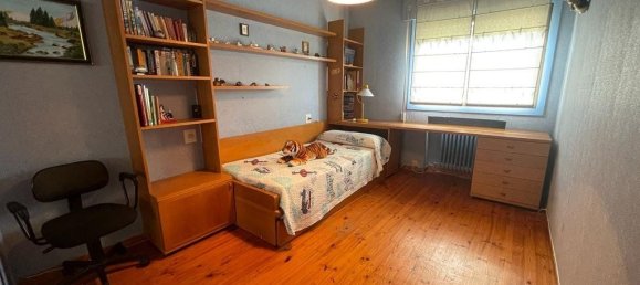 3 Schlafzimmer Wohnung in Villafranca del Bierzo, Spain, Nr. 73034 7
