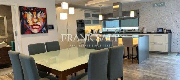 2 bedrooms House in Mosta, Malta No. 11537 4