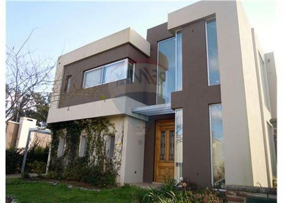 3 bedrooms House in Pilar, Argentina No. 4015