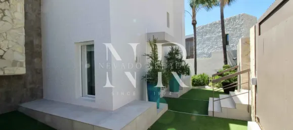 4 chambres Villa à Malaga, Spain No. 40976 29