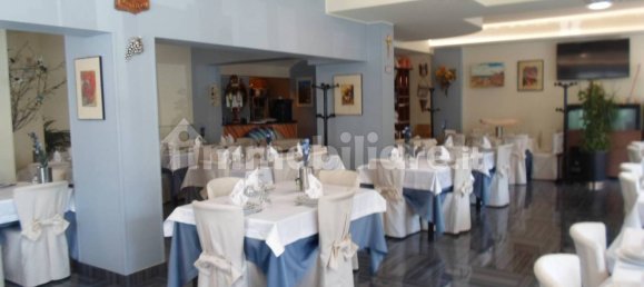 2 rooms Commercial property in San Benedetto del Tronto, Italy No. 118246 8