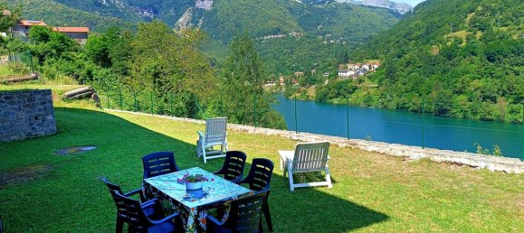 8 rooms House in Vagli Sotto, Italy No. 273739 15