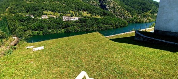 8 rooms House in Vagli Sotto, Italy No. 273739 14