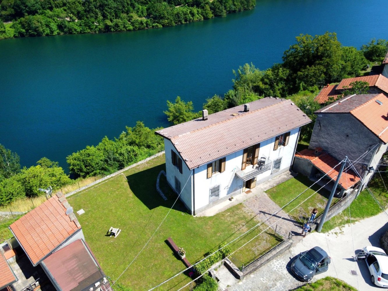 8 rooms House in Vagli Sotto, Italy No. 273739