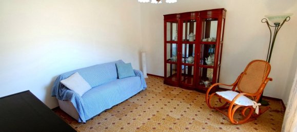 8 rooms House in Vagli Sotto, Italy No. 273739 20