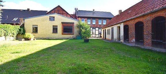 8-salle Maison de ville à Stendal, Germany No. 128633 2