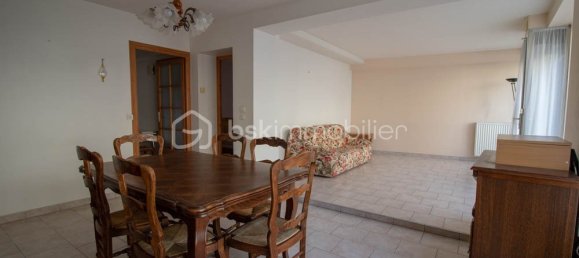 6-Zimmer Gebäude in Ladon, France, Nr. 244749 23