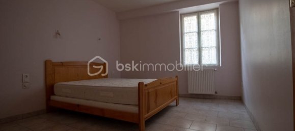 6-Zimmer Gebäude in Ladon, France, Nr. 244749 37