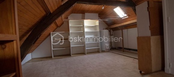 6-Zimmer Gebäude in Ladon, France, Nr. 244749 5