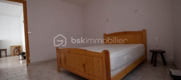 6-Zimmer Gebäude in Ladon, France, Nr. 244749 38