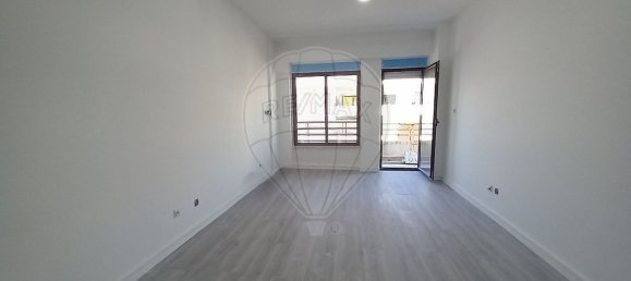 3 bedrooms Duplex in Costa da Caparica, Portugal No. 30521 9