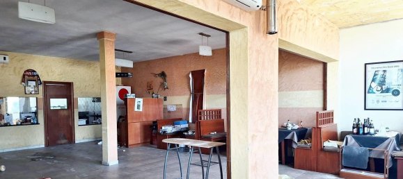 Imóvel comercial de 3 divisões em Baratili San Pietro, Italy N.º 133817 13