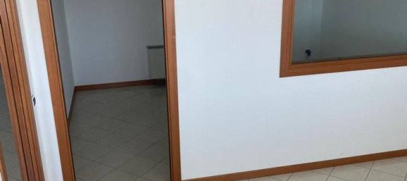 Escritório em Treviso, Italy 90 m² N.º 60428 3