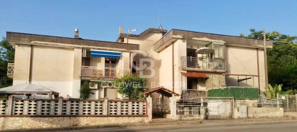 6 rooms Apartment in Agropoli, Italy No. 111253 4