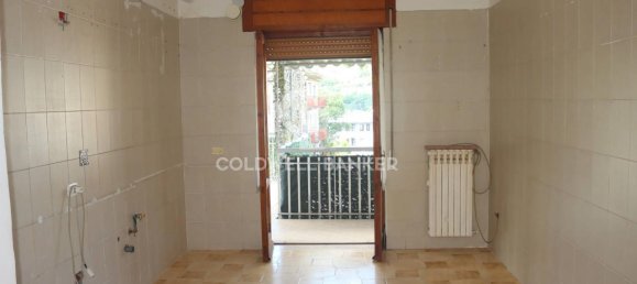 6 rooms Apartment in Agropoli, Italy No. 111253 3