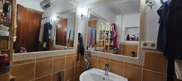 3 bedrooms Penthouse in Estepona, Spain No. 185502 6