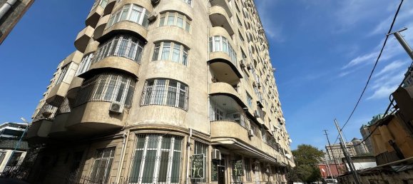 Квартира с 2 спальнями в Баку, Азербайджан № 1878 13