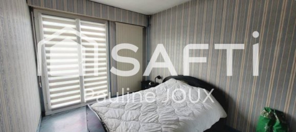 1 bedroom Apartment in Mirecourt, France No. 221602 2