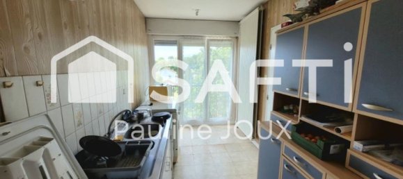 1 bedroom Apartment in Mirecourt, France No. 221602 3