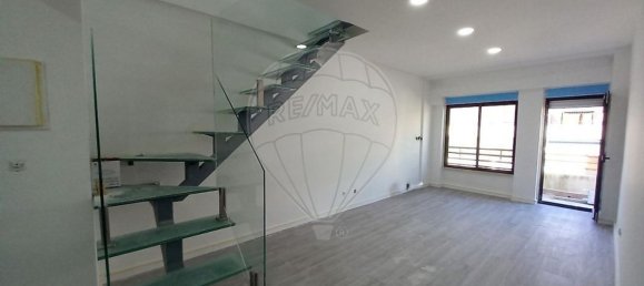 3 bedrooms Duplex in Costa da Caparica, Portugal No. 30522 31