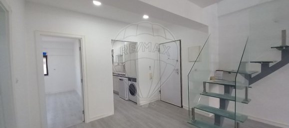 3 bedrooms Duplex in Costa da Caparica, Portugal No. 30522 8