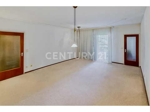 2-Zimmer Wohnung in Saarbrücken, Germany, Nr. 311715