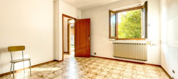 5 bedrooms House in Divignano, Italy No. 377475 6