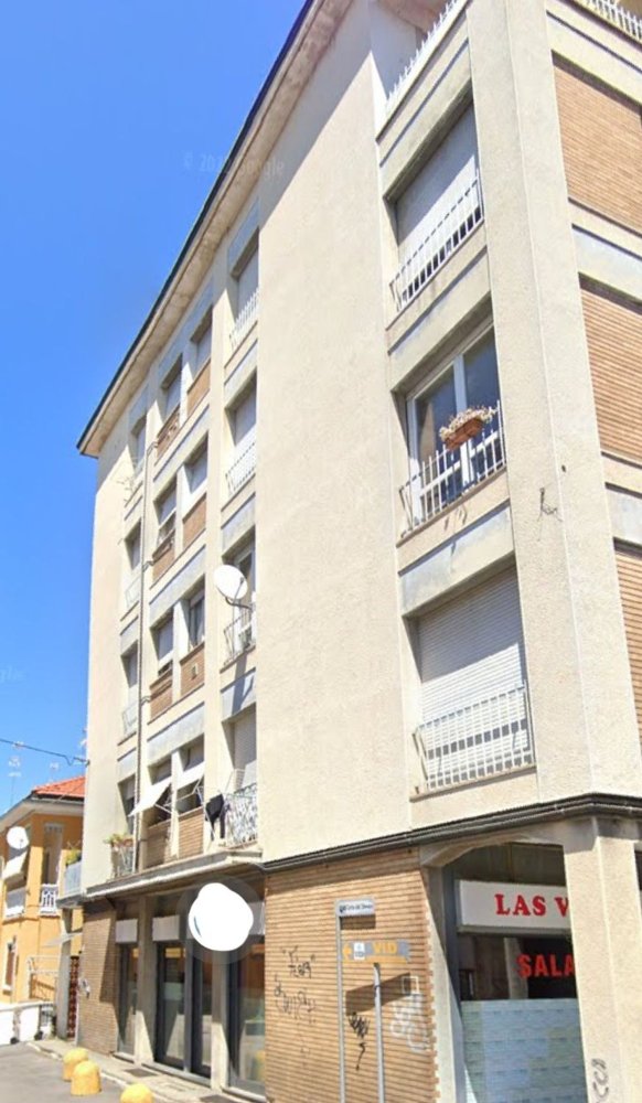 5 rooms Apartment in Varedo, Italy No. 178310