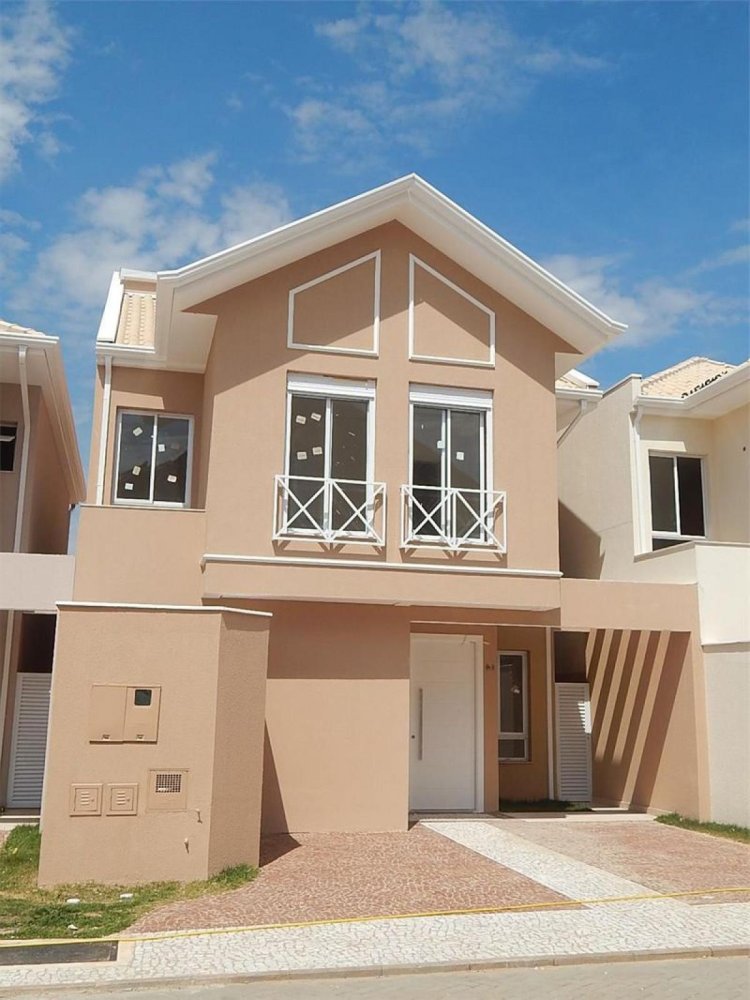 Casa de 3 dormitorios en Sao Paulo, Brazil No. 587321