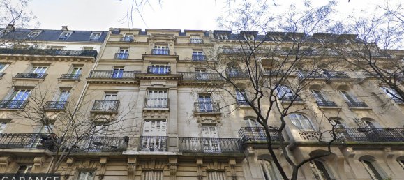 2 bedrooms Apartment in Paris, France No. 151743 2