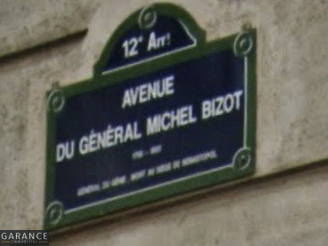 2 bedrooms Apartment in Paris, France No. 151743