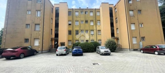 2 rooms Apartment in Cremona, Italy No. 307115 15