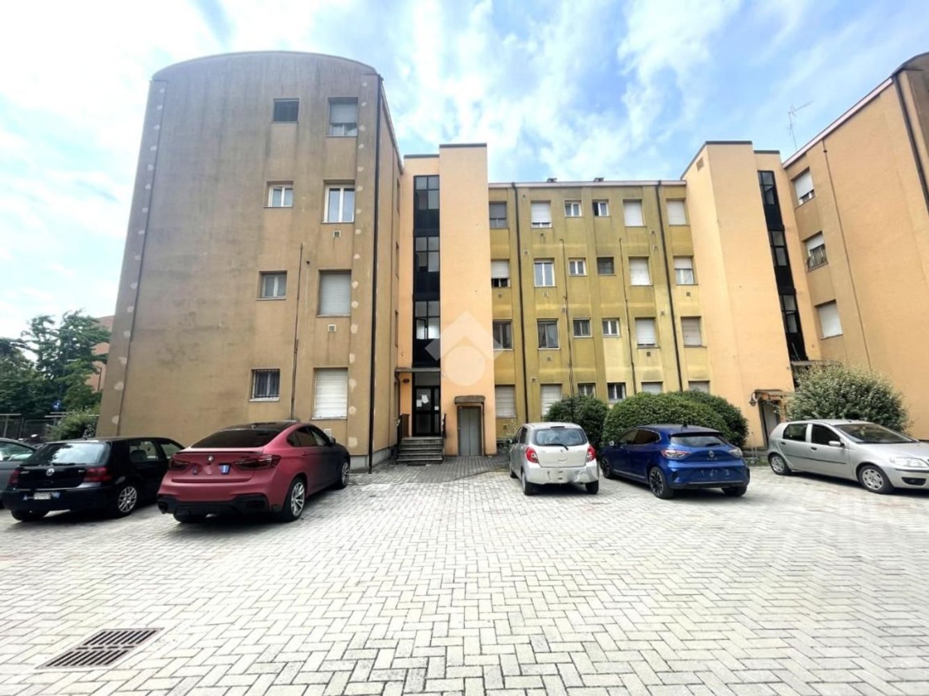 2 rooms Apartment in Cremona, Italy No. 307115