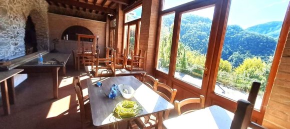 6 rooms Commercial property in Pietrasanta, Italy No. 112811 8