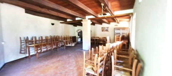 6 rooms Commercial property in Pietrasanta, Italy No. 112811 13