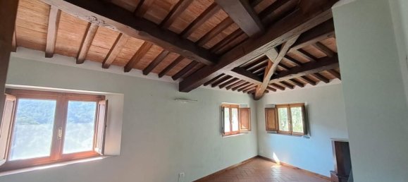6 rooms Commercial property in Pietrasanta, Italy No. 112811 26