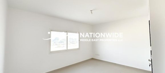 Вилла с 3 спальнями в Абу-Даби, ОАЭ № 109943 6