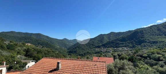 3 bedrooms Villa in Uscio, Italy No. 302608 2