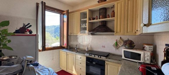 3 bedrooms Villa in Uscio, Italy No. 302608 6