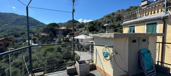 3 bedrooms Villa in Uscio, Italy No. 302608 3