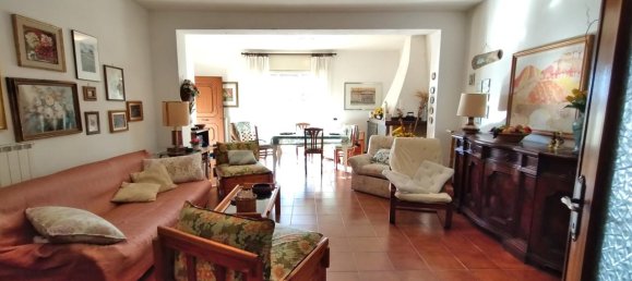 Villa de 3 habitaciónes en Aprilia, Italy No. 70495 15