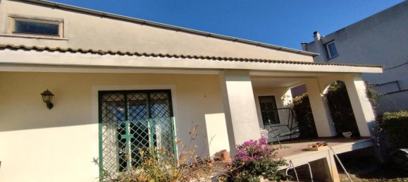 Villa de 3 habitaciónes en Aprilia, Italy No. 70495 8