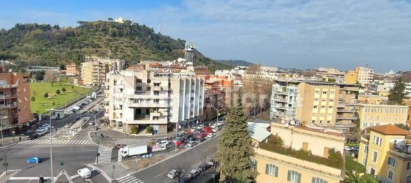 1 bedroom Penthouse in Rome, Italy No. 313482 10