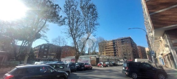 1-Zimmer Gewerbliche Immobilie in Rome, Italy, Nr. 9343 3