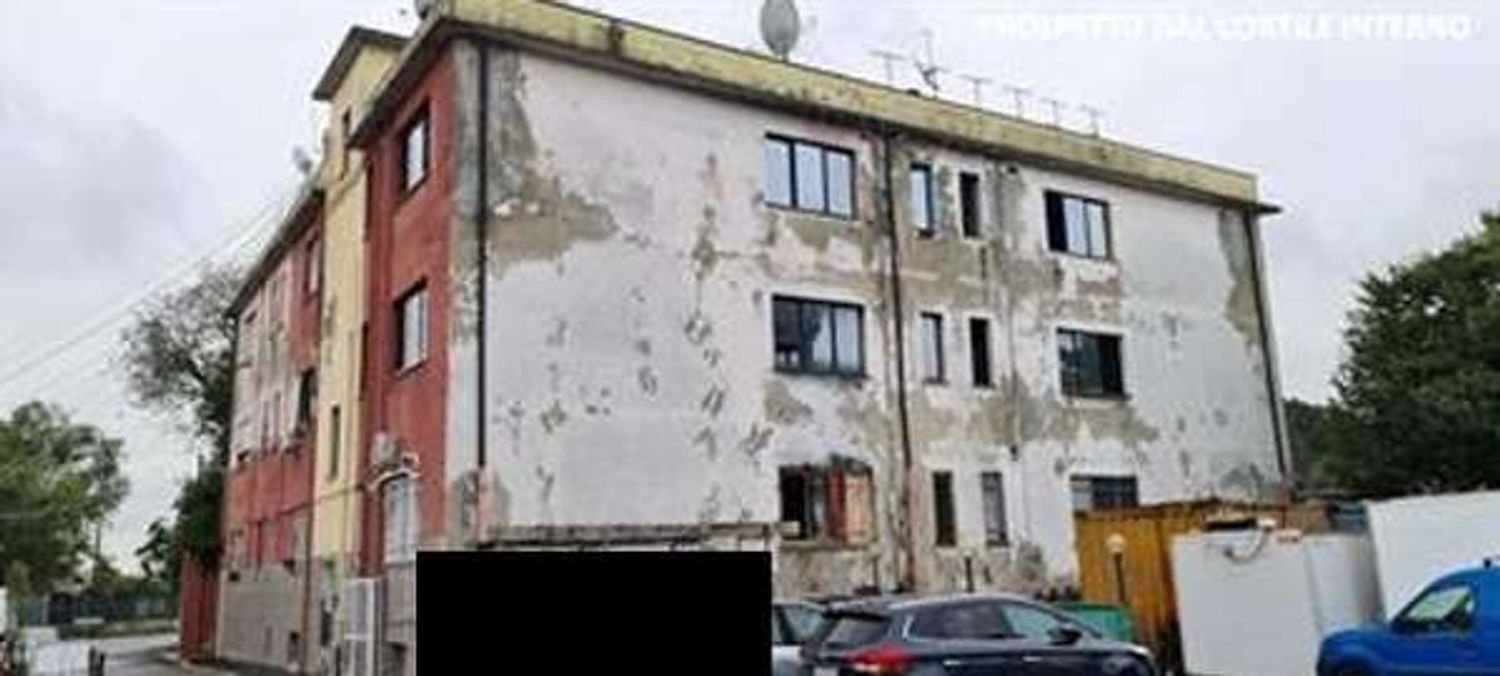 Квартира с 2 комнатами в Сесто Сан Джованни, Италия № 2320