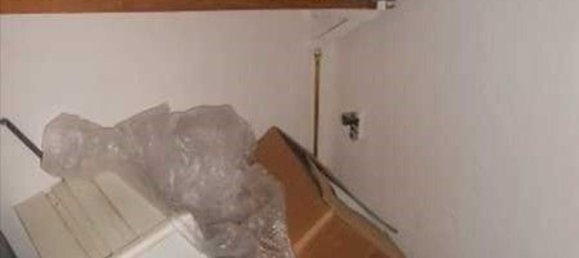 5 rooms Apartment in San Marcello Piteglio, Italy No. 74110 5